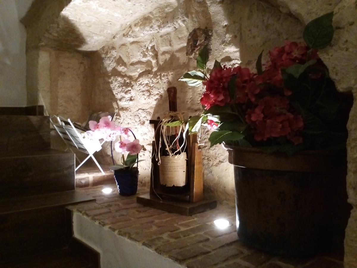 B&B La Maison Del Borgo Antico Bari Eksteriør bilde